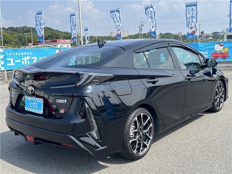 PRIUS PHV