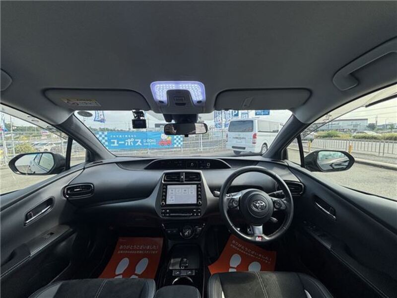 PRIUS PHV