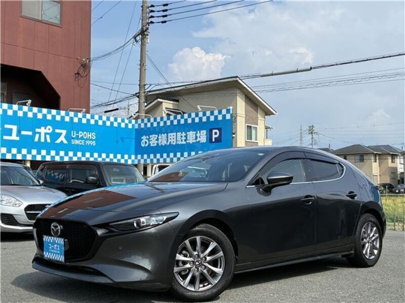 MAZDA3