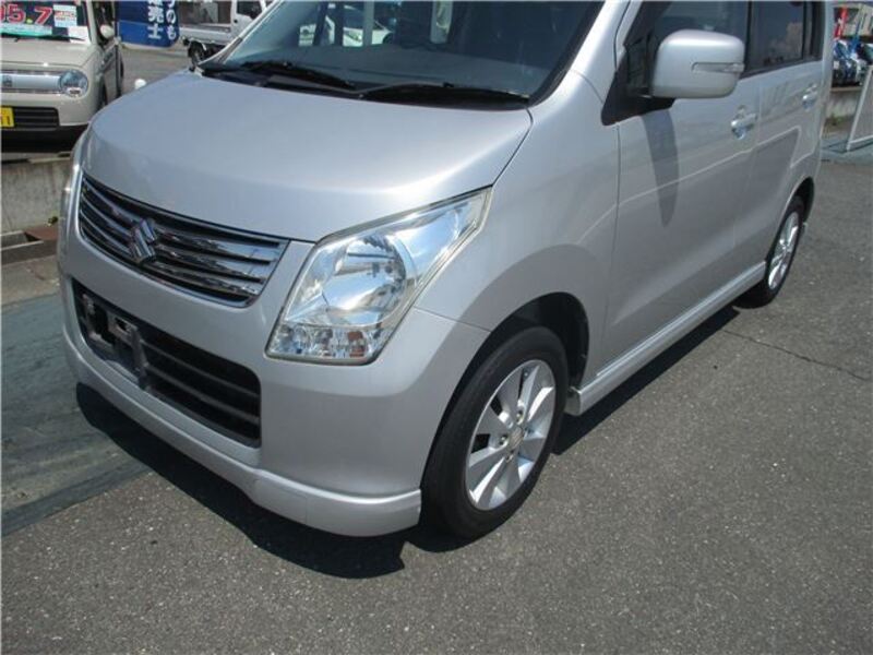 WAGON R
