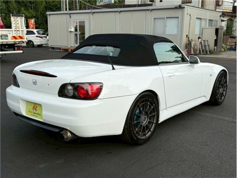 S2000