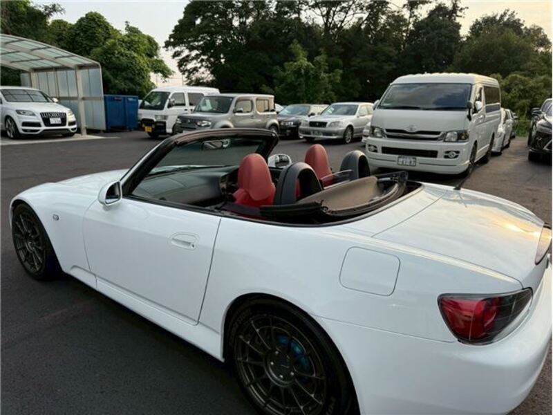 S2000