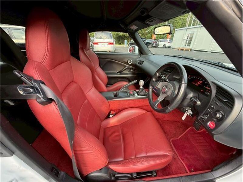 S2000
