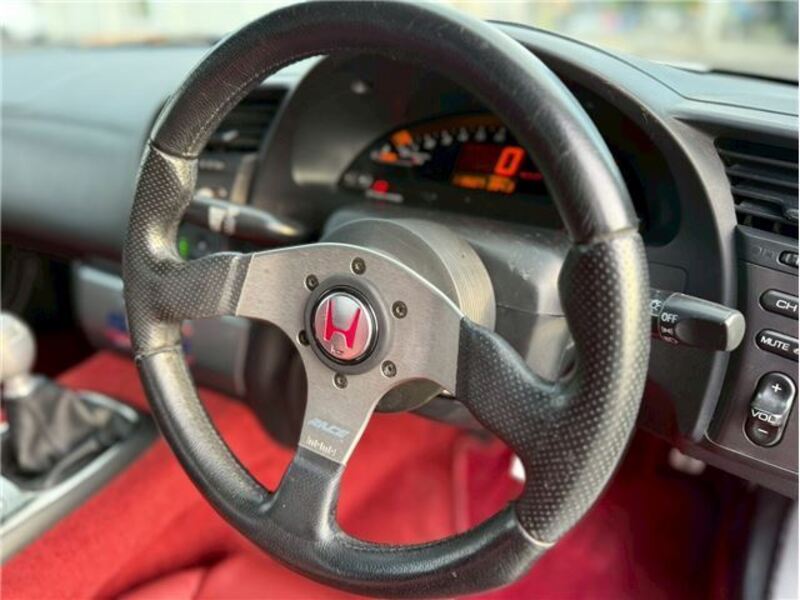 S2000
