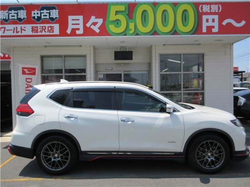 X-TRAIL