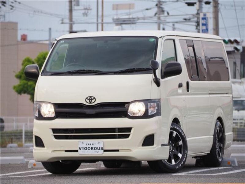 HIACE VAN