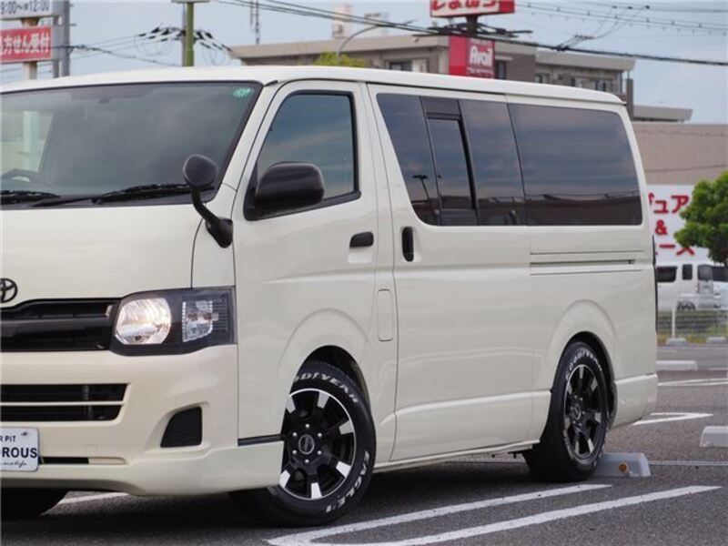 HIACE VAN