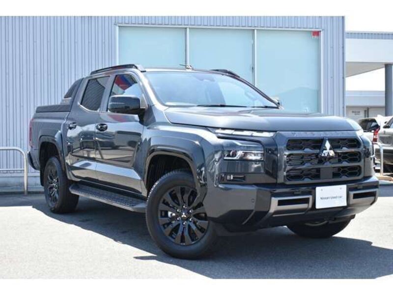 MITSUBISHI TRITON
