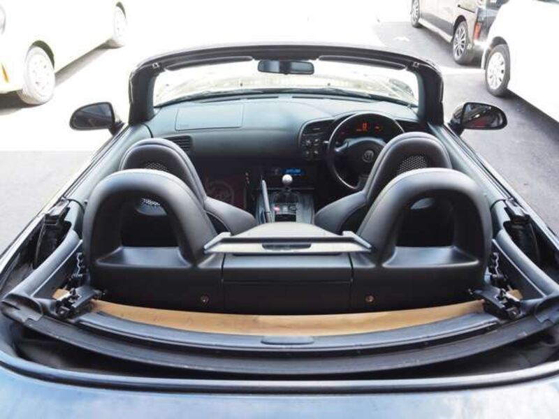 S2000