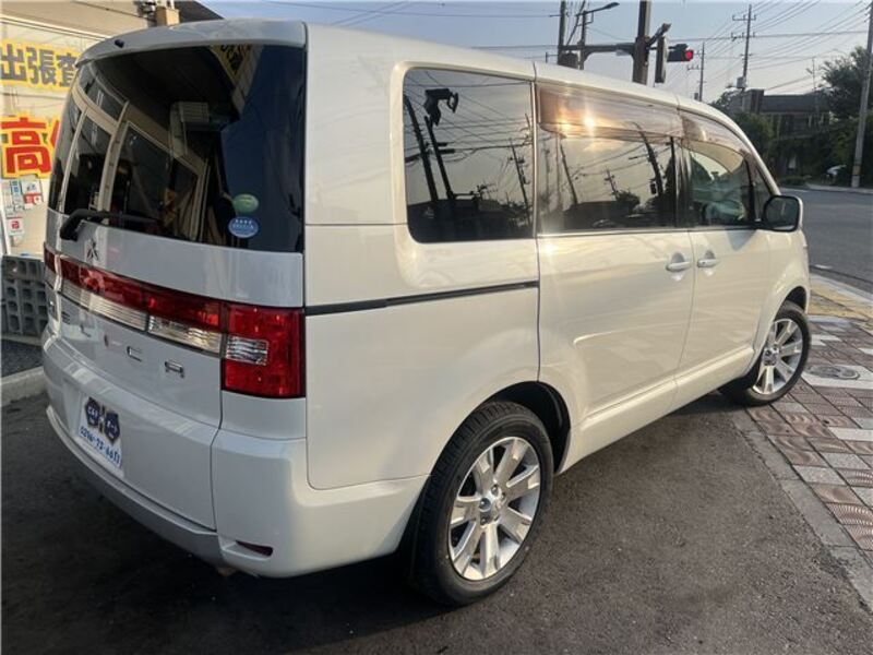 DELICA D5