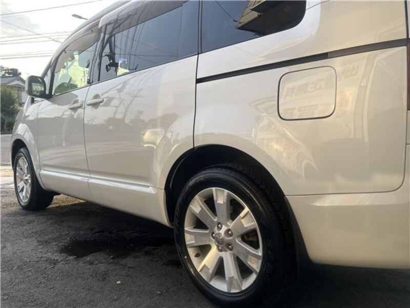 DELICA D5