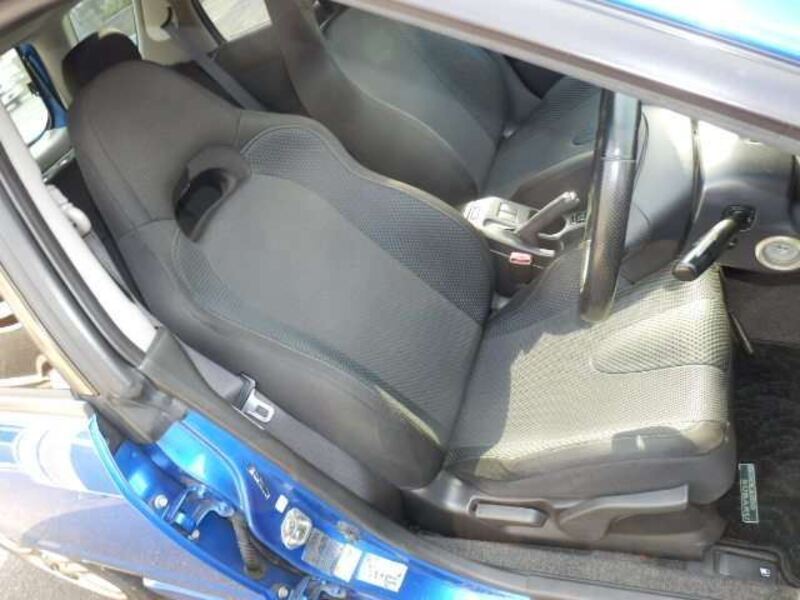 IMPREZA SPORTSWAGON