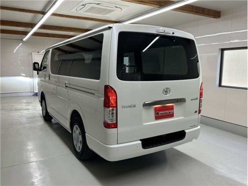 HIACE