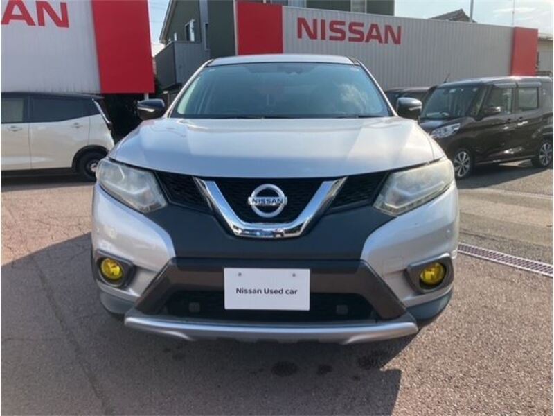 X-TRAIL