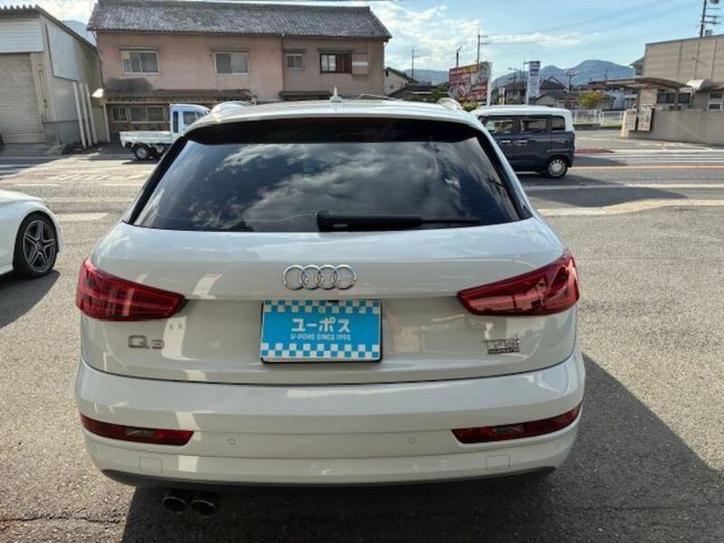 Q3