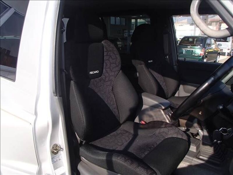PAJERO