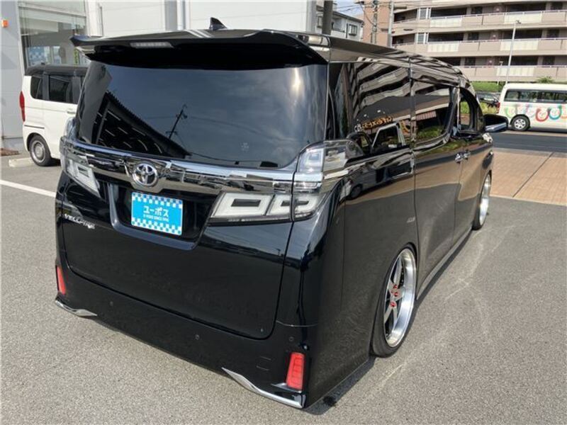 VELLFIRE