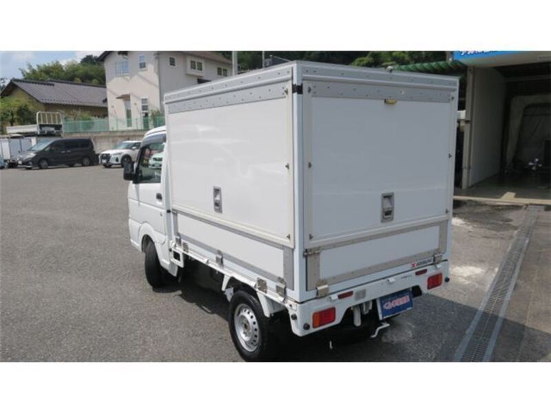 CARRY TRUCK