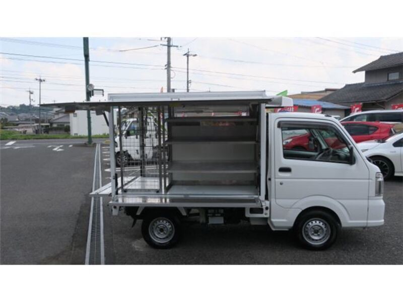 CARRY TRUCK