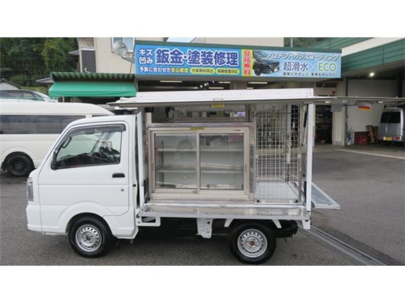 CARRY TRUCK