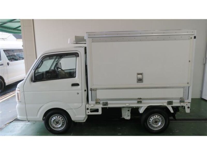 CARRY TRUCK