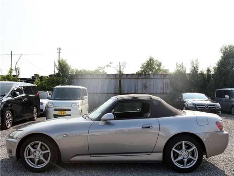 S2000