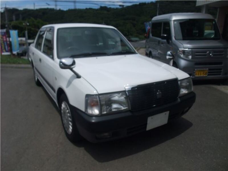 TOYOTA CROWN COMFORT