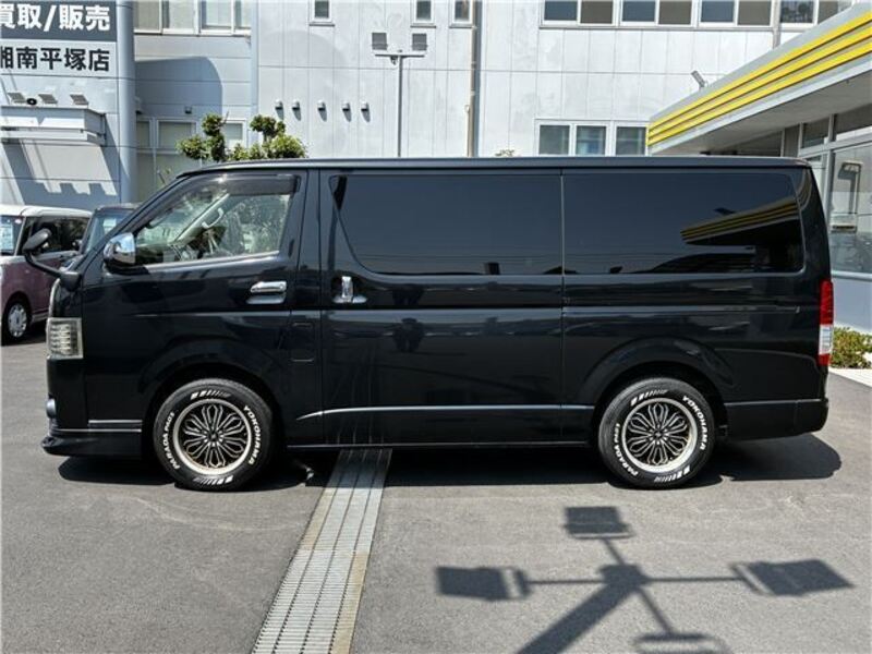 HIACE