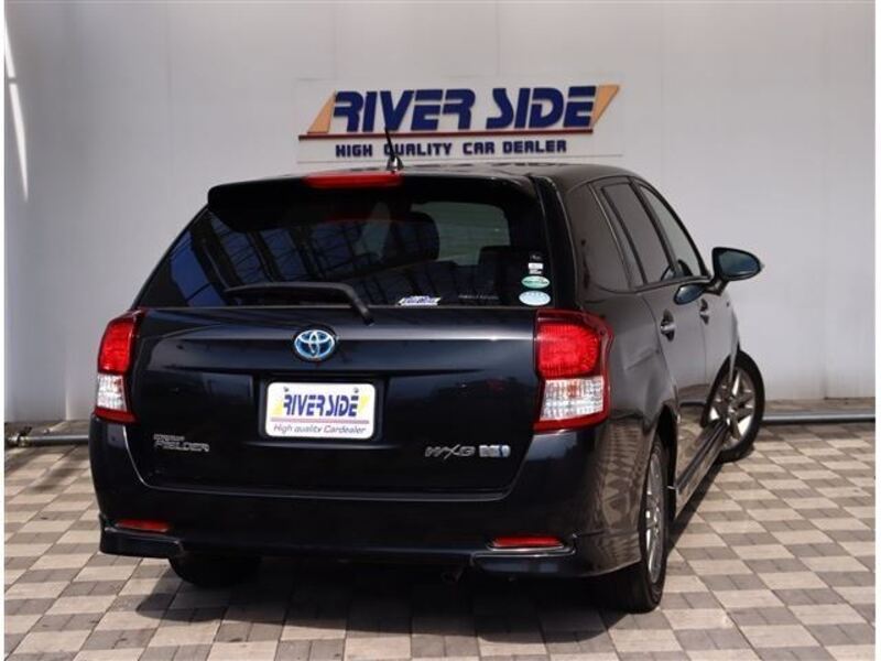 COROLLA FIELDER
