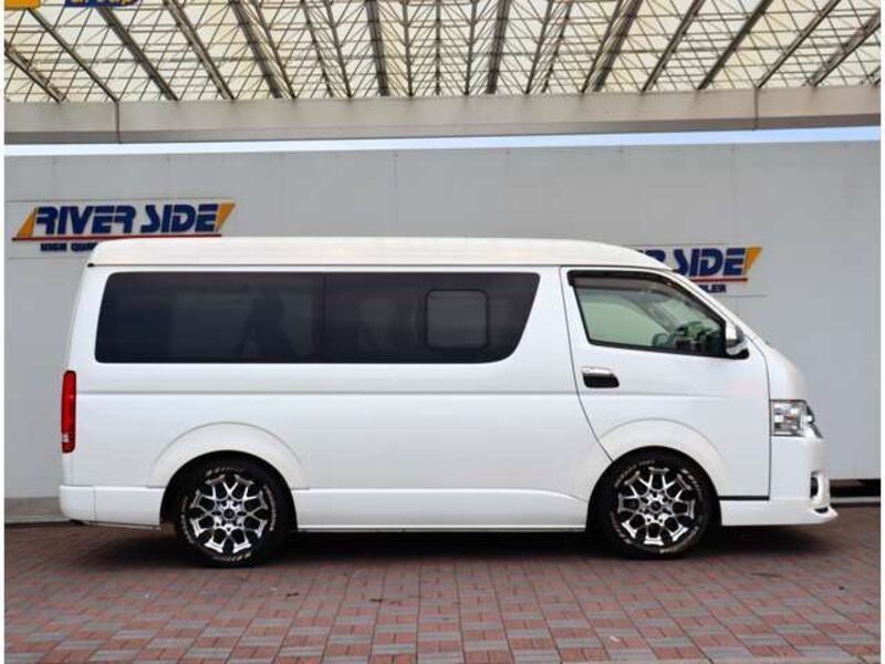 HIACE