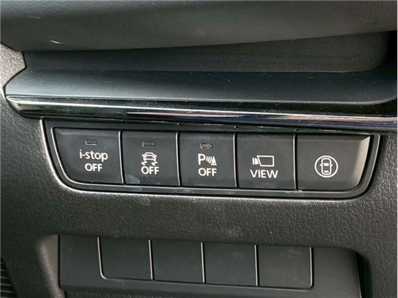 MAZDA3