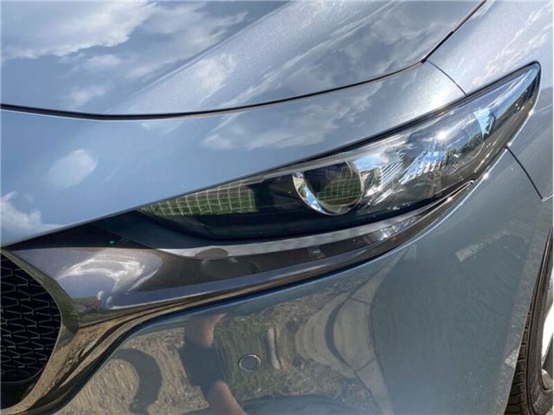 MAZDA3