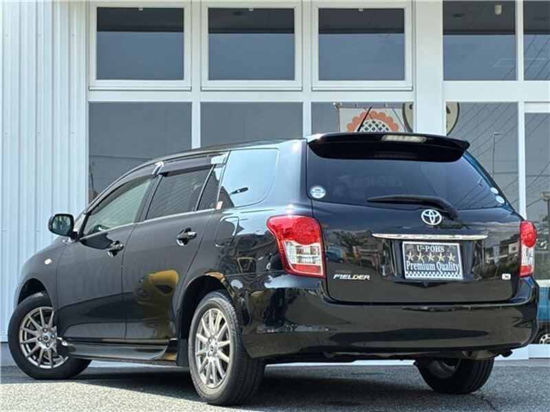 COROLLA FIELDER
