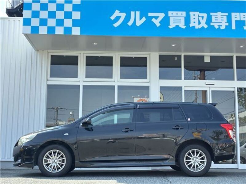 COROLLA FIELDER
