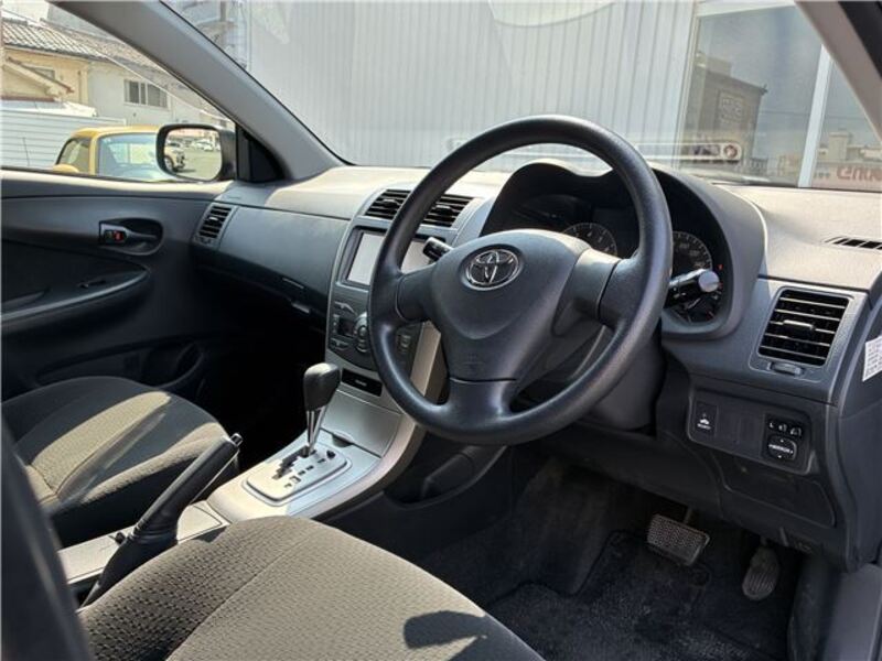 COROLLA FIELDER