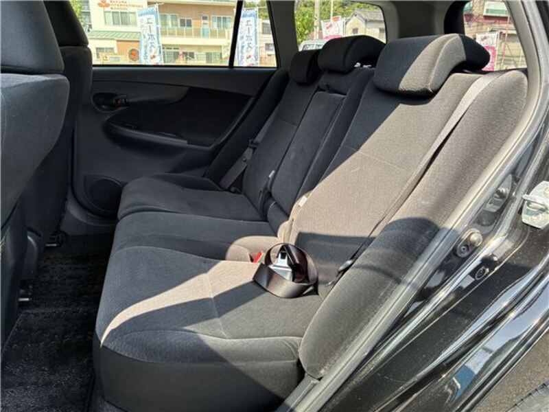 COROLLA FIELDER