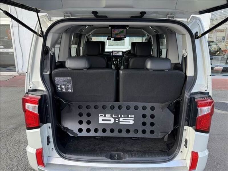 DELICA D5