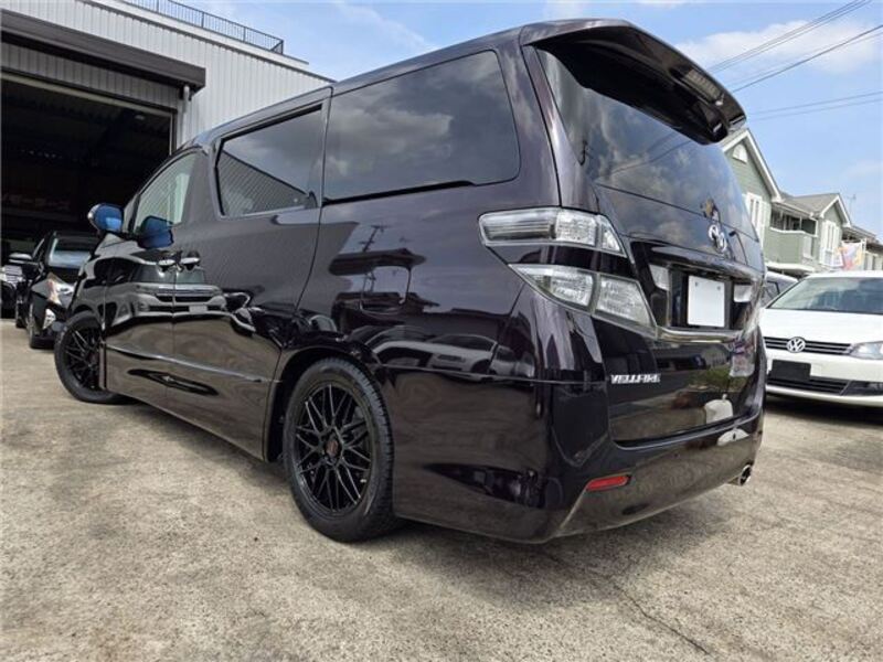 VELLFIRE