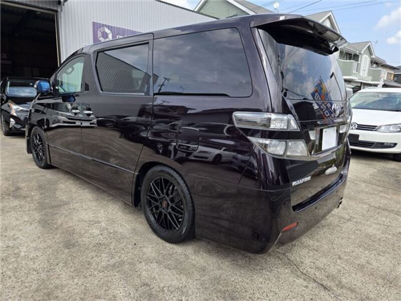 VELLFIRE