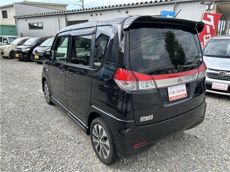 DELICA D2
