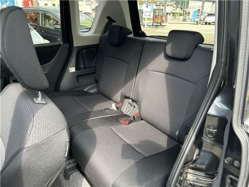 DELICA D2