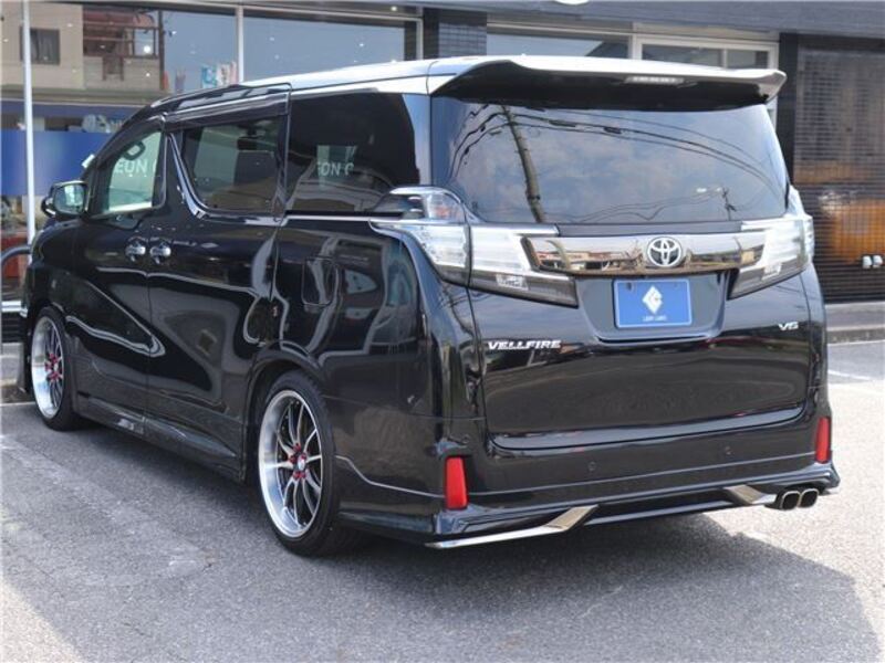 VELLFIRE