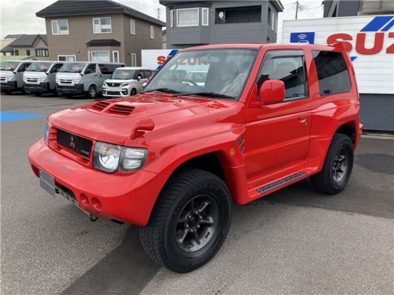 MITSUBISHI PAJERO