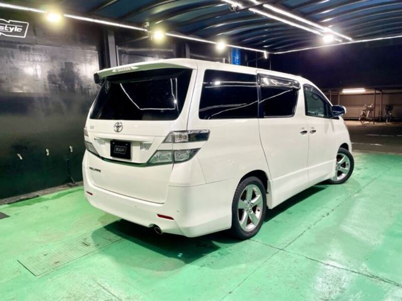 VELLFIRE