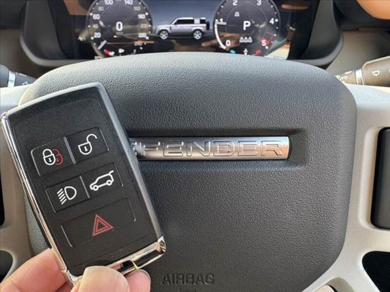 DEFENDER