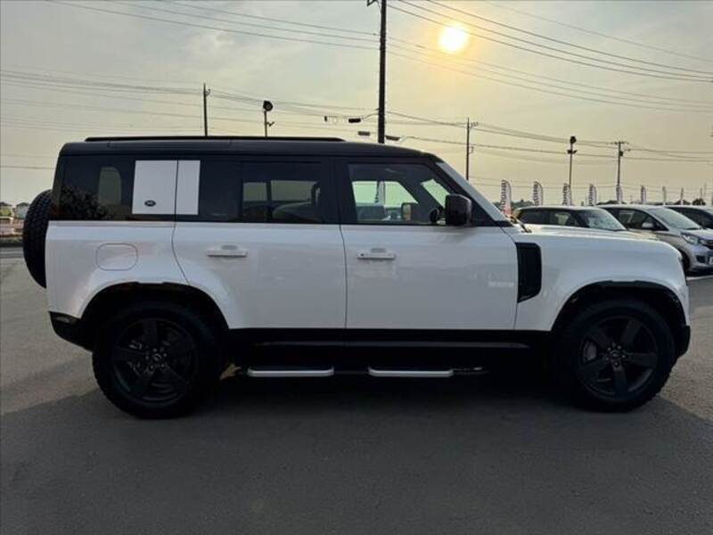 DEFENDER