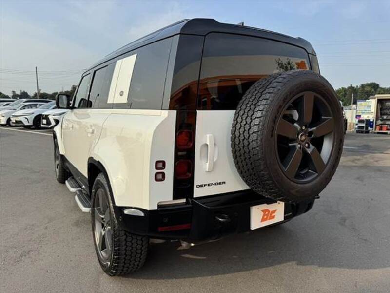 DEFENDER