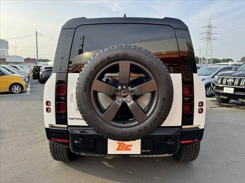 DEFENDER