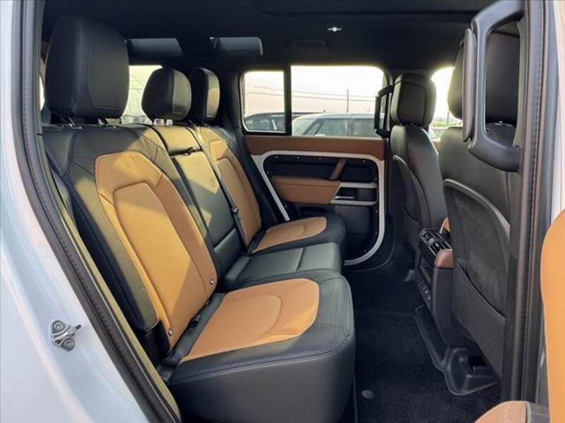 DEFENDER