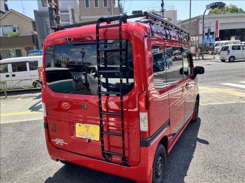 N-VAN